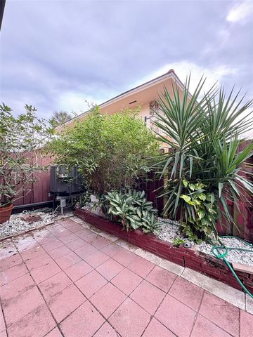 6568 SW 41st Pl 151, Davie, FL 33314