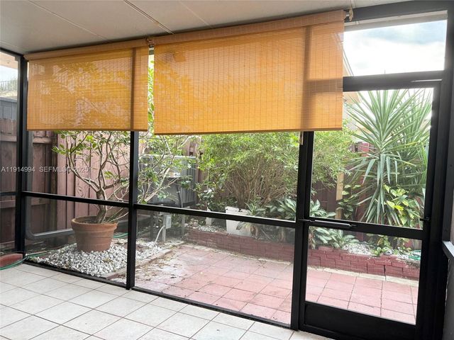 6568 SW 41st Pl 151, Davie, FL 33314