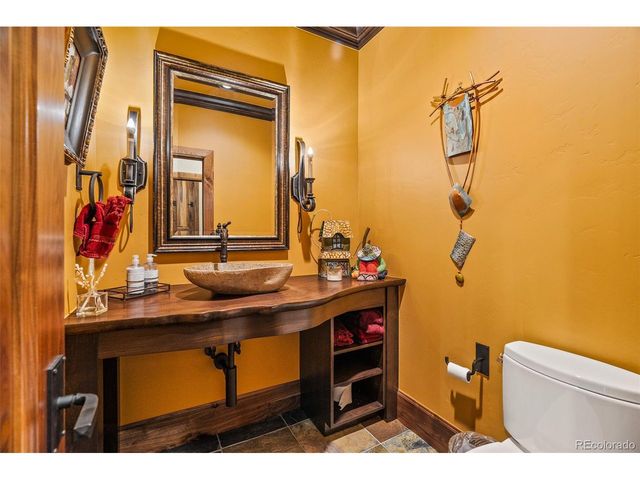 31 Pinnacle Ln, Dillon, CO 80435