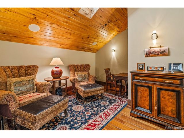 31 Pinnacle Ln, Dillon, CO 80435