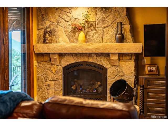 31 Pinnacle Ln, Dillon, CO 80435