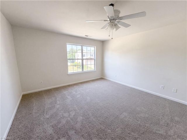 207 Calla Lilly Lane, Kernersville, NC 27284