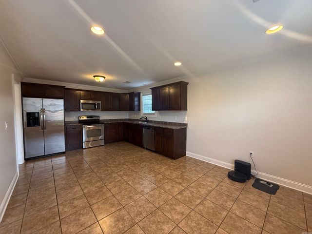 906 Garrison, Paragould, AR 72450