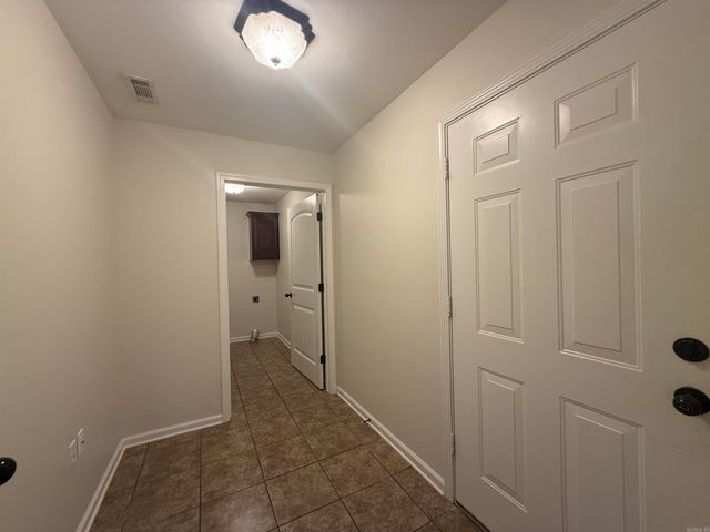 906 Garrison, Paragould, AR 72450