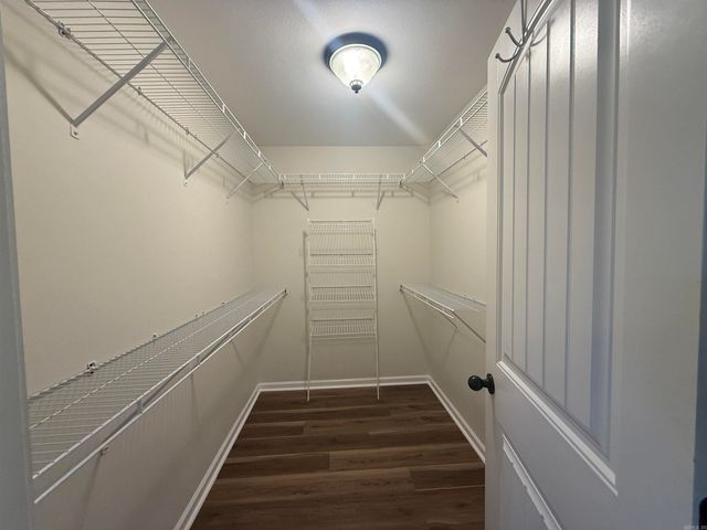 906 Garrison, Paragould, AR 72450