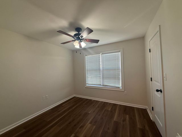 906 Garrison, Paragould, AR 72450