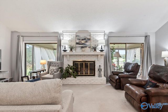 4203 SE Horseshoe Bend Road SE, Decatur, AL 35603