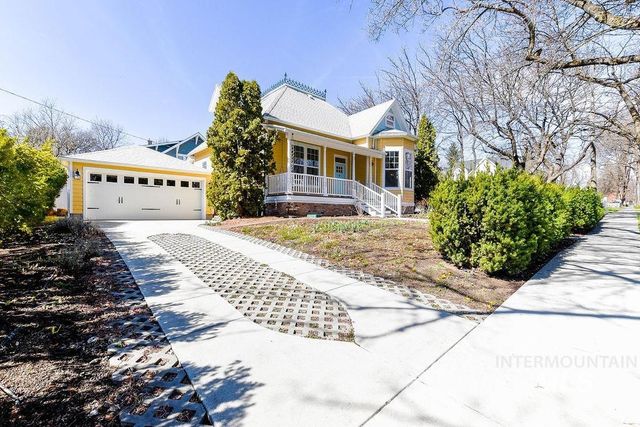 103 S Polk St., Moscow, ID 83843