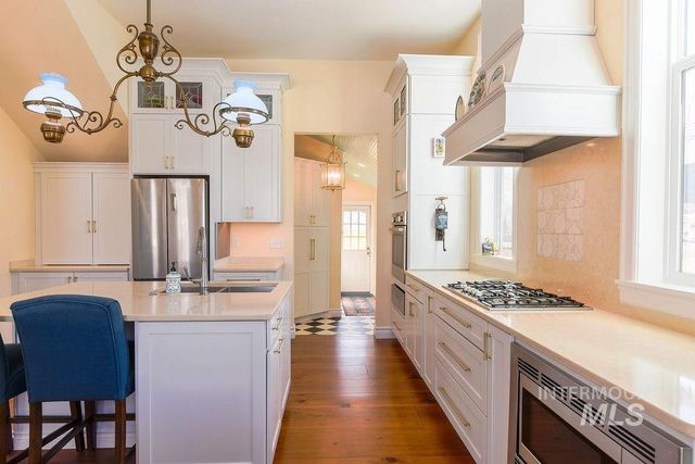 103 S Polk St., Moscow, ID 83843