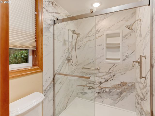 11048 Sw MADRONE Ct, Tualatin, OR 97062