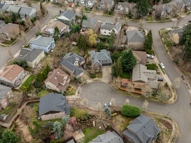 11048 Sw MADRONE Ct, Tualatin, OR 97062