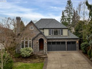 11048 Sw MADRONE Ct, Tualatin, OR 97062