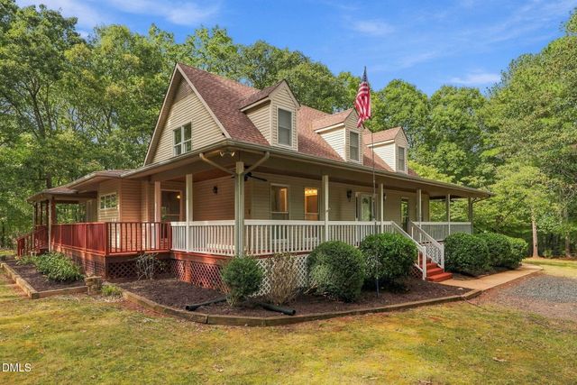 757 Turtle Creek Drive, Pittsboro, NC 27312