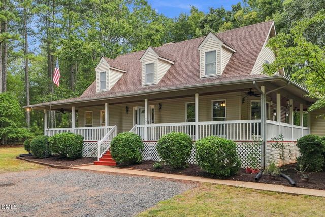 757 Turtle Creek Drive, Pittsboro, NC 27312