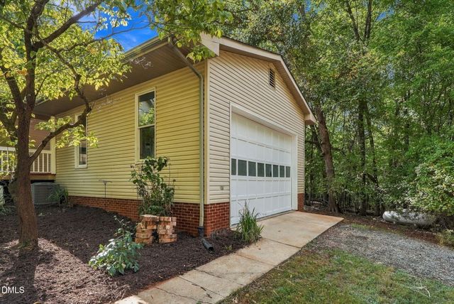 757 Turtle Creek Drive, Pittsboro, NC 27312
