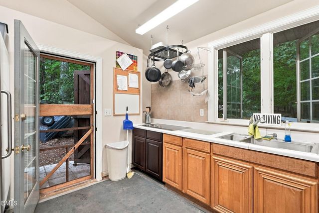 757 Turtle Creek Drive, Pittsboro, NC 27312