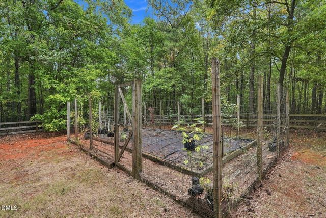 757 Turtle Creek Drive, Pittsboro, NC 27312