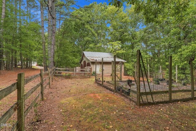 757 Turtle Creek Drive, Pittsboro, NC 27312