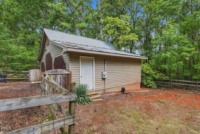 757 Turtle Creek Drive, Pittsboro, NC 27312