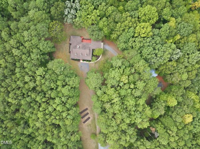 757 Turtle Creek Drive, Pittsboro, NC 27312