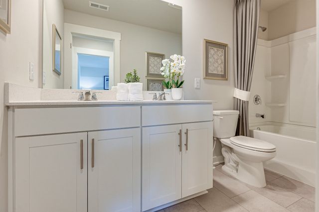 1039 Mourning Cloak Drive, Clarksville, TN 37043