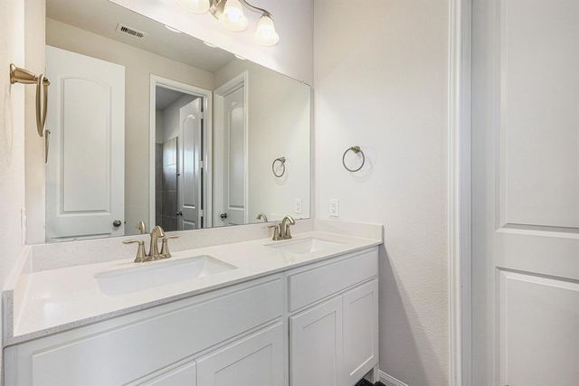 9737 Hardin, Conroe, TX 77303