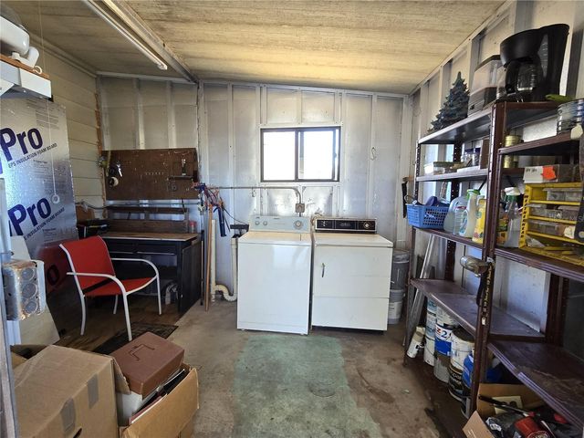 8907 32ND AVENUE E, Palmetto, FL 34221