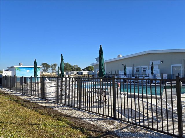 8907 32ND AVENUE E, Palmetto, FL 34221