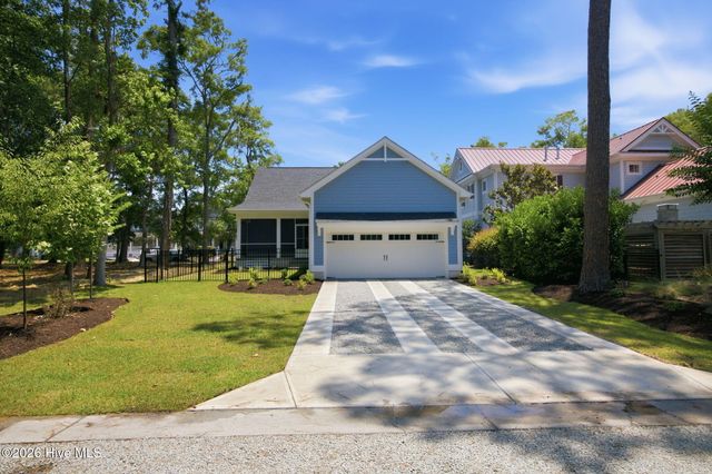 9099 Fountain Street SW, Calabash, NC 28467