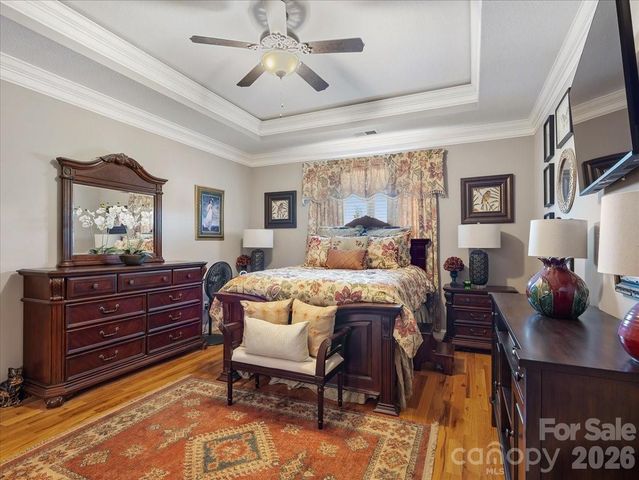 137 Ledge Stone Lane, Gaffney, SC 29341