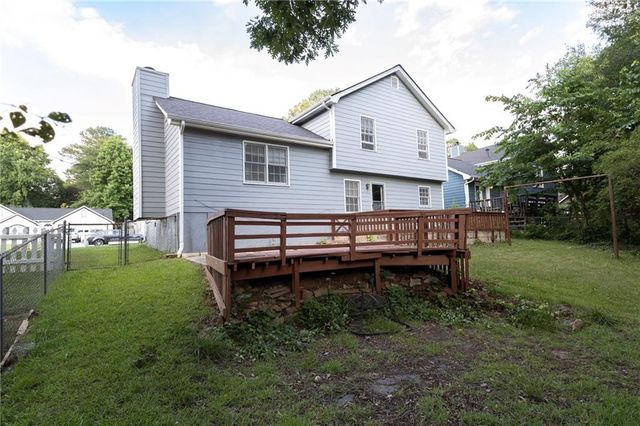 2301 Boone Place, Snellville, GA 30078