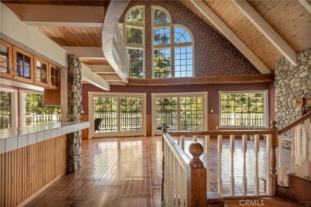 755 Grass Valley, Lake Arrowhead, CA 92352