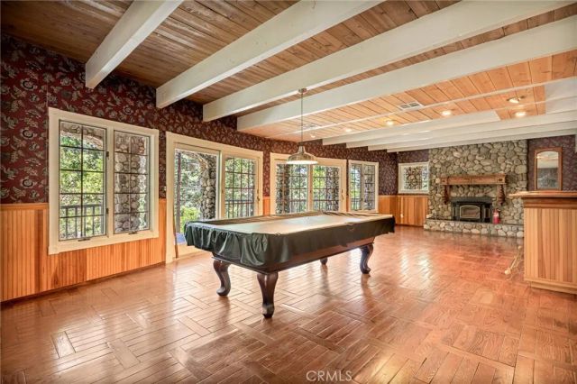 755 Grass Valley, Lake Arrowhead, CA 92352