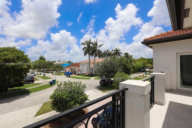 15270 SW 115th Ter, Miami, FL 33196