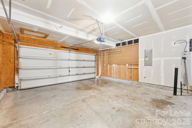8605 Redding Glen Avenue, Charlotte, NC 28216