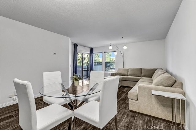 240 Nice Lane 114, Newport Beach, CA 92663