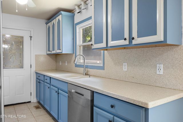 5216 Northside Drive, Knoxville, TN 37912
