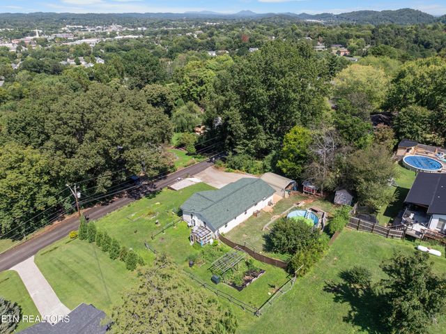 5216 Northside Drive, Knoxville, TN 37912