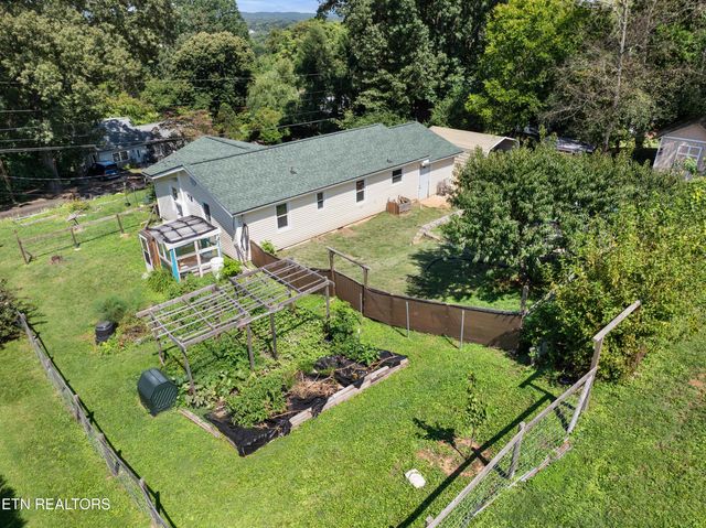 5216 Northside Drive, Knoxville, TN 37912