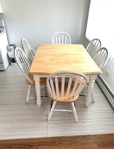 8639.5 W Foster Avenue 1N, Chicago, IL 60656