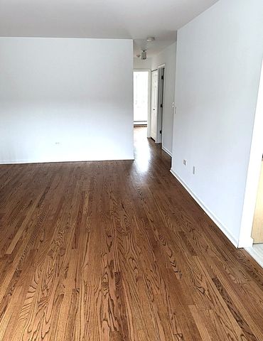 8639.5 W Foster Avenue 1N, Chicago, IL 60656