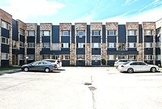 8639.5 W Foster Avenue 1N, Chicago, IL 60656
