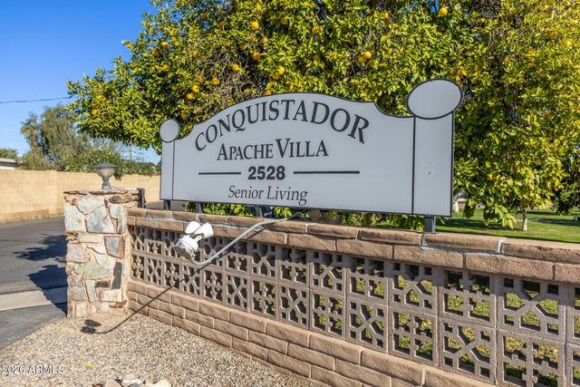 2528 E MCKELLIPS Road 116, Mesa, AZ 85213