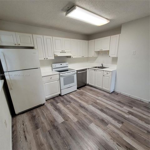 5100 SW 41st St 227, Pembroke Park, FL 33023