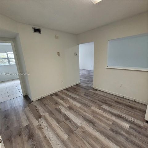 5100 SW 41st St 227, Pembroke Park, FL 33023