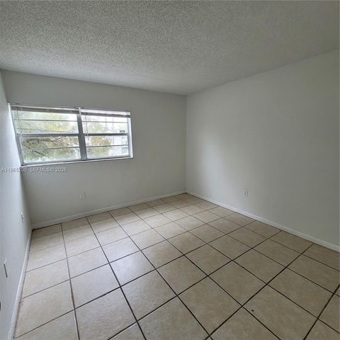 5100 SW 41st St 227, Pembroke Park, FL 33023