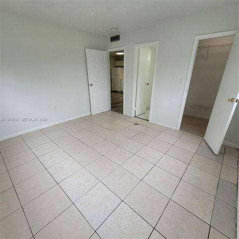 5100 SW 41st St 227, Pembroke Park, FL 33023