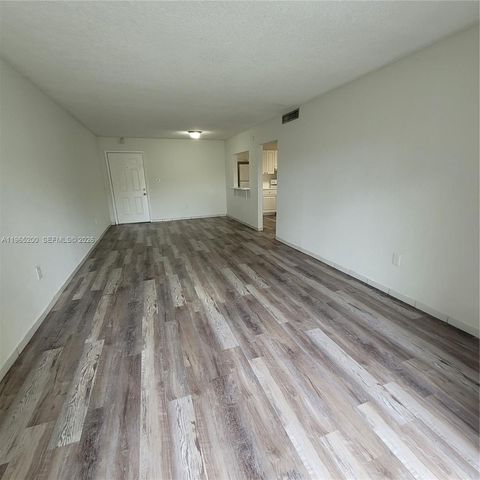 5100 SW 41st St 227, Pembroke Park, FL 33023