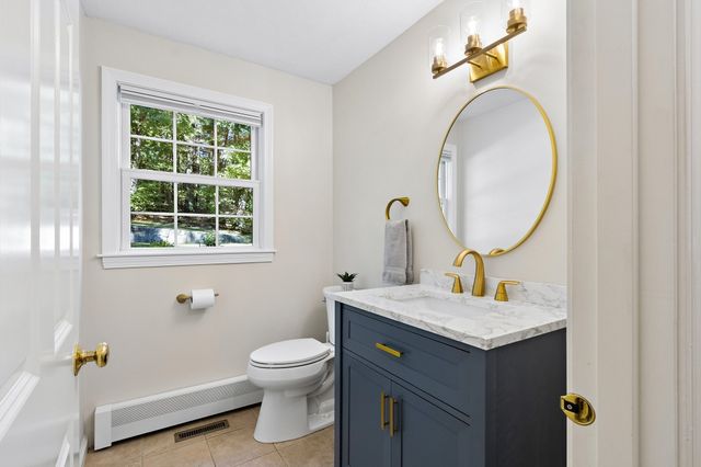 3 Tia Place, Franklin, MA 02038