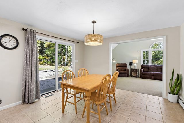 3 Tia Place, Franklin, MA 02038